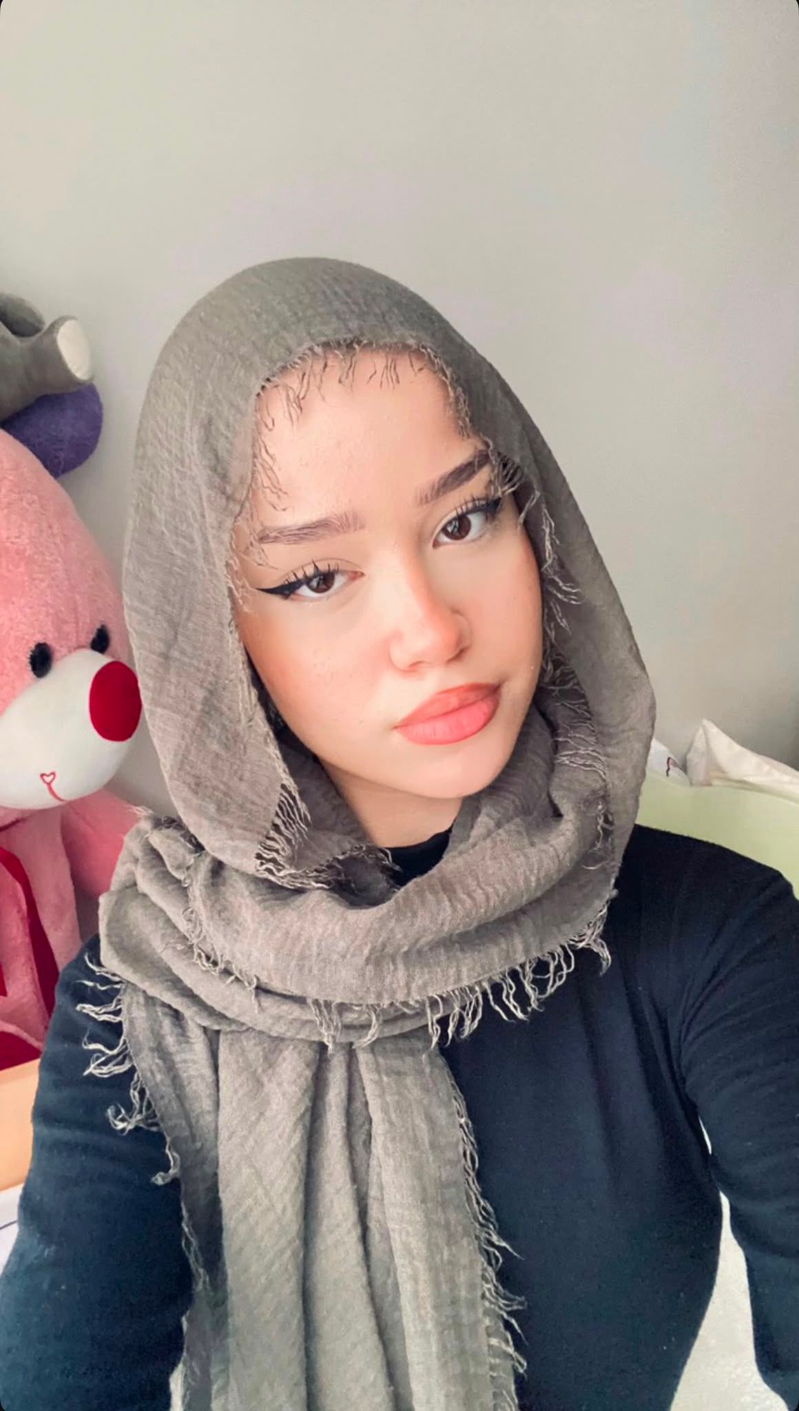 Hazro Erişilebilir Kadın Escort Gülten
